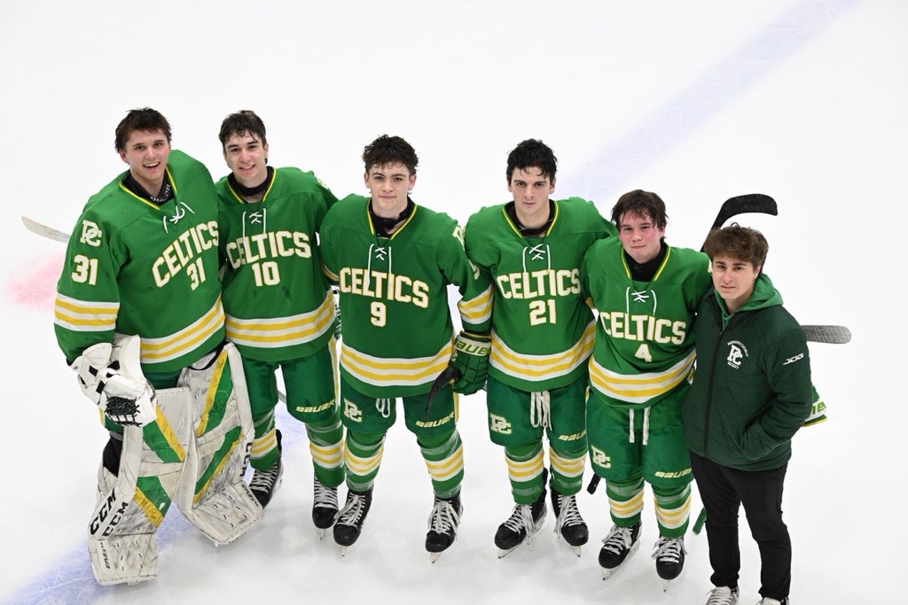 Varsity Hockey Team
